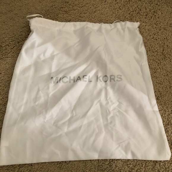 MICHAEL KORS Mercer Crossbody bag - Picture 13 of 16